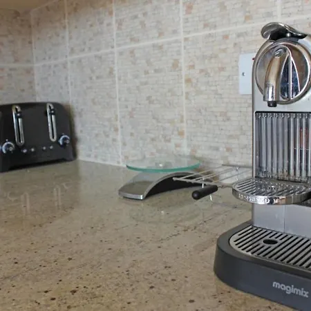 Apartamento 2b Seaview Breeze - Finikoudes Beach