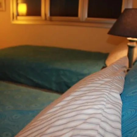 2b Seaview Breeze - Finikoudes Beach Appartamento *